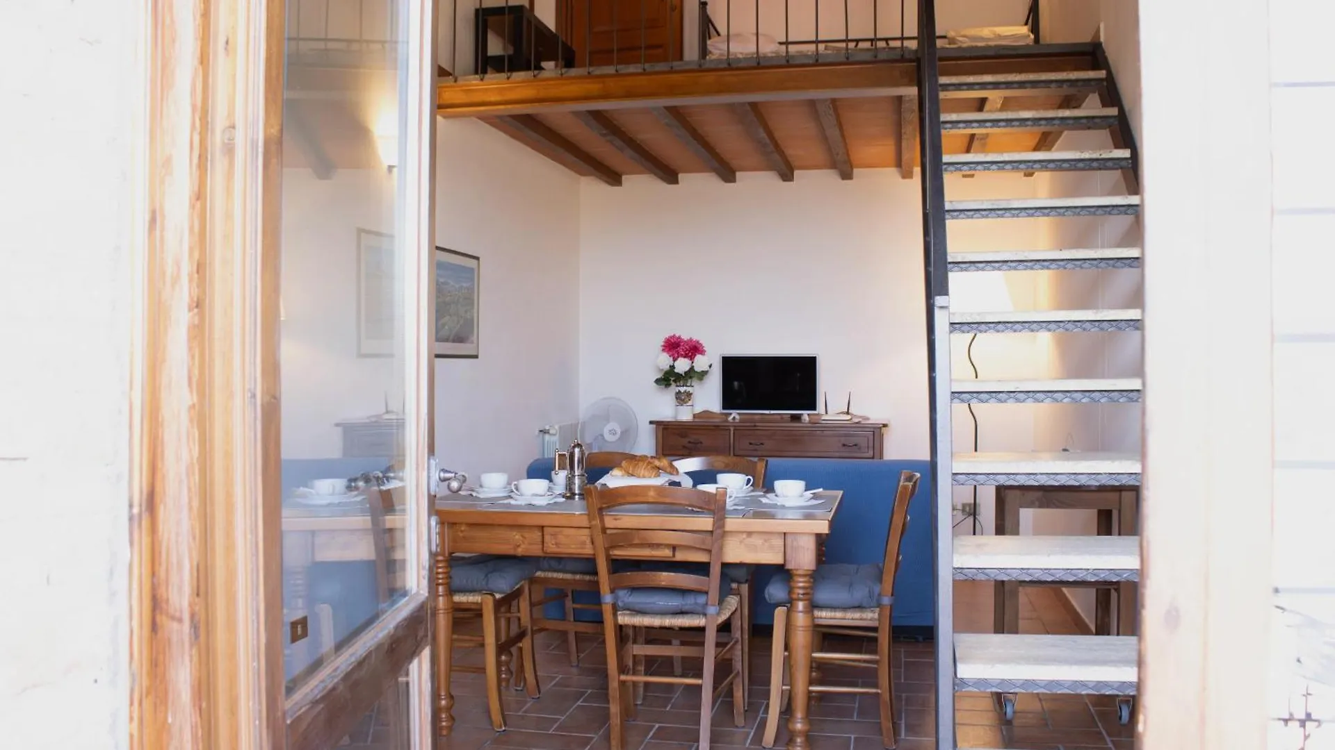 Residence La Colombaina Volterra Apartment