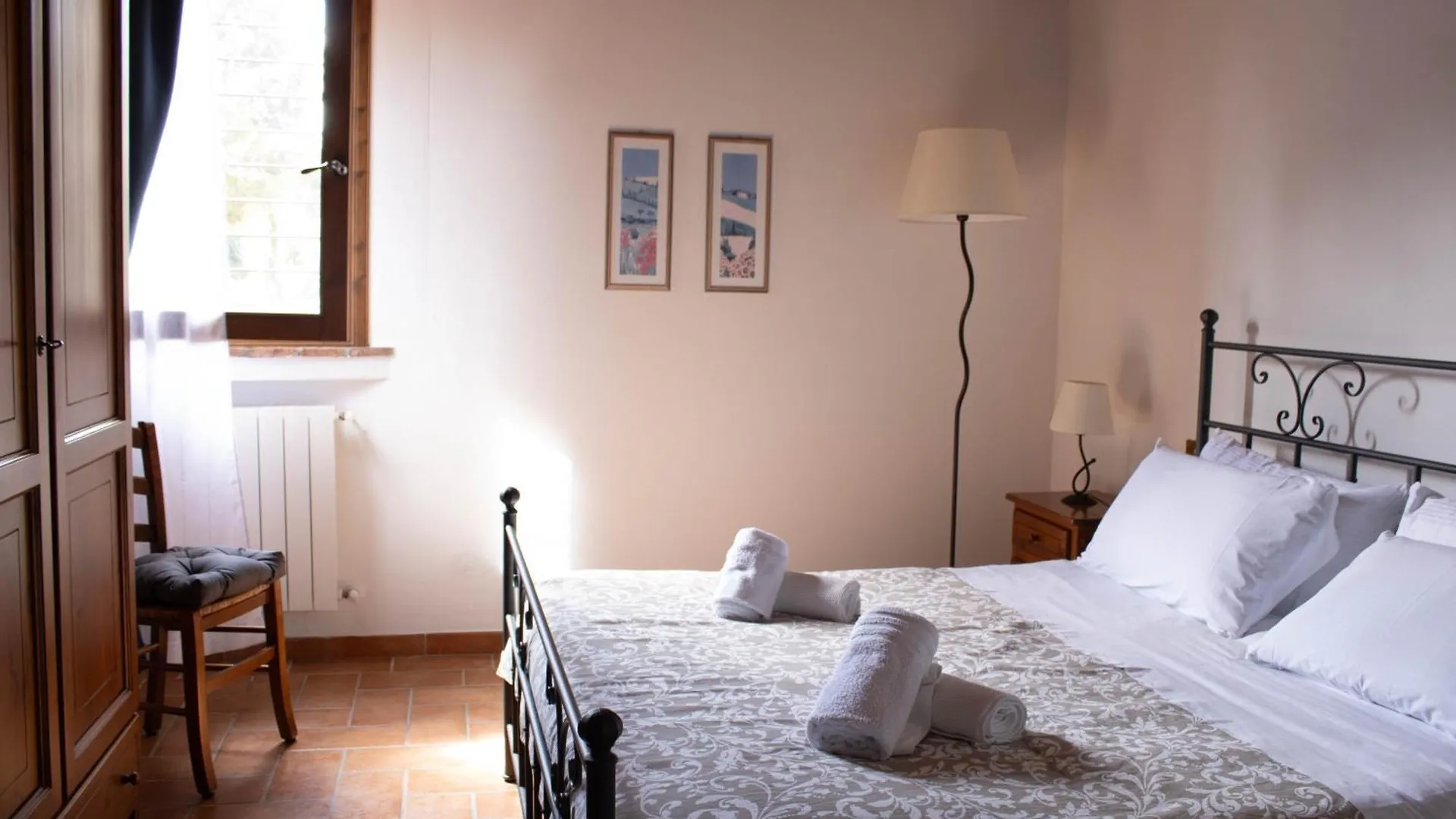 Apartment Residence La Colombaina Volterra Italy
