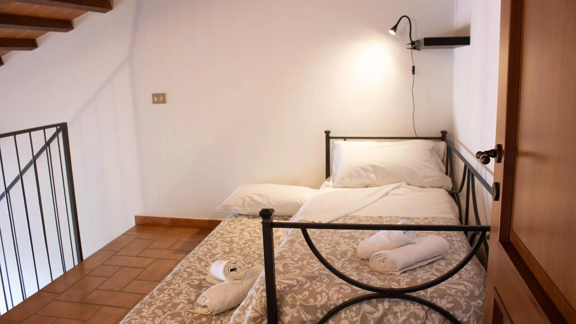 Apartment Residence La Colombaina Volterra
