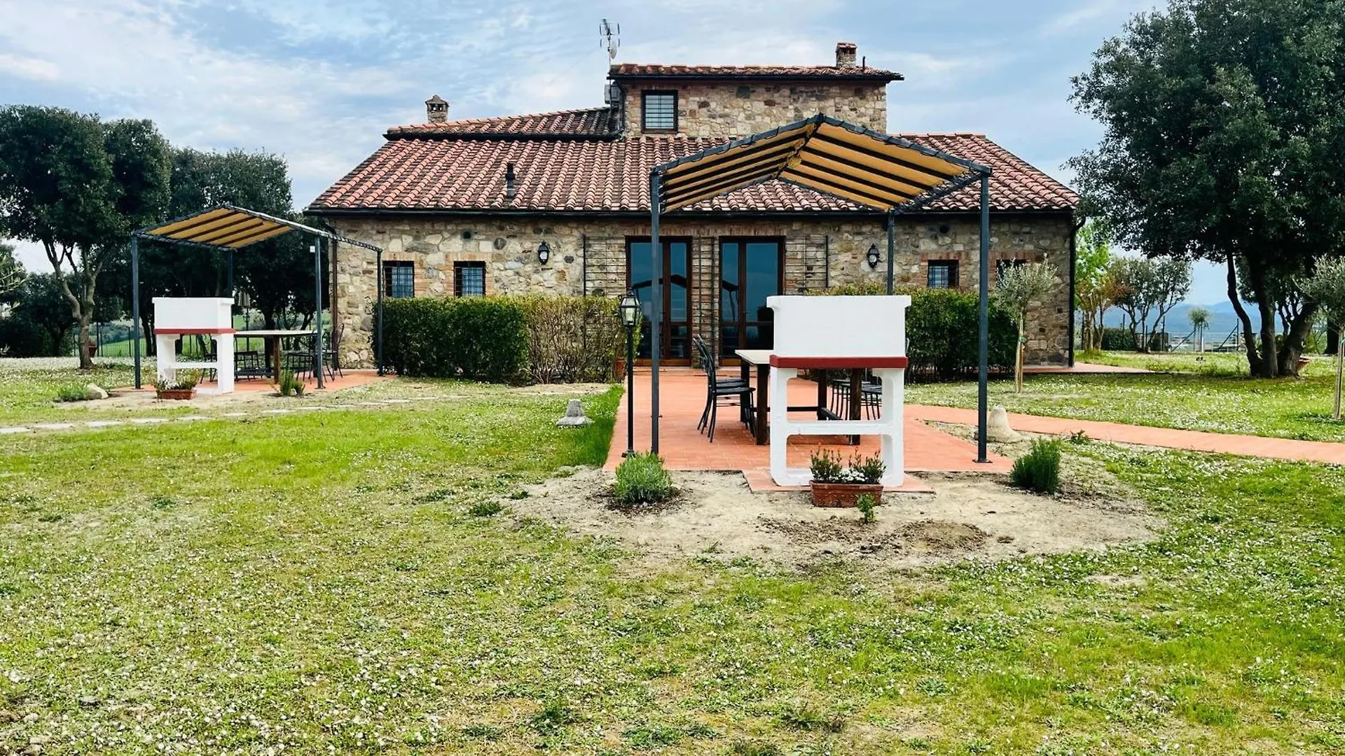 Apartment Residence La Colombaina Volterra
