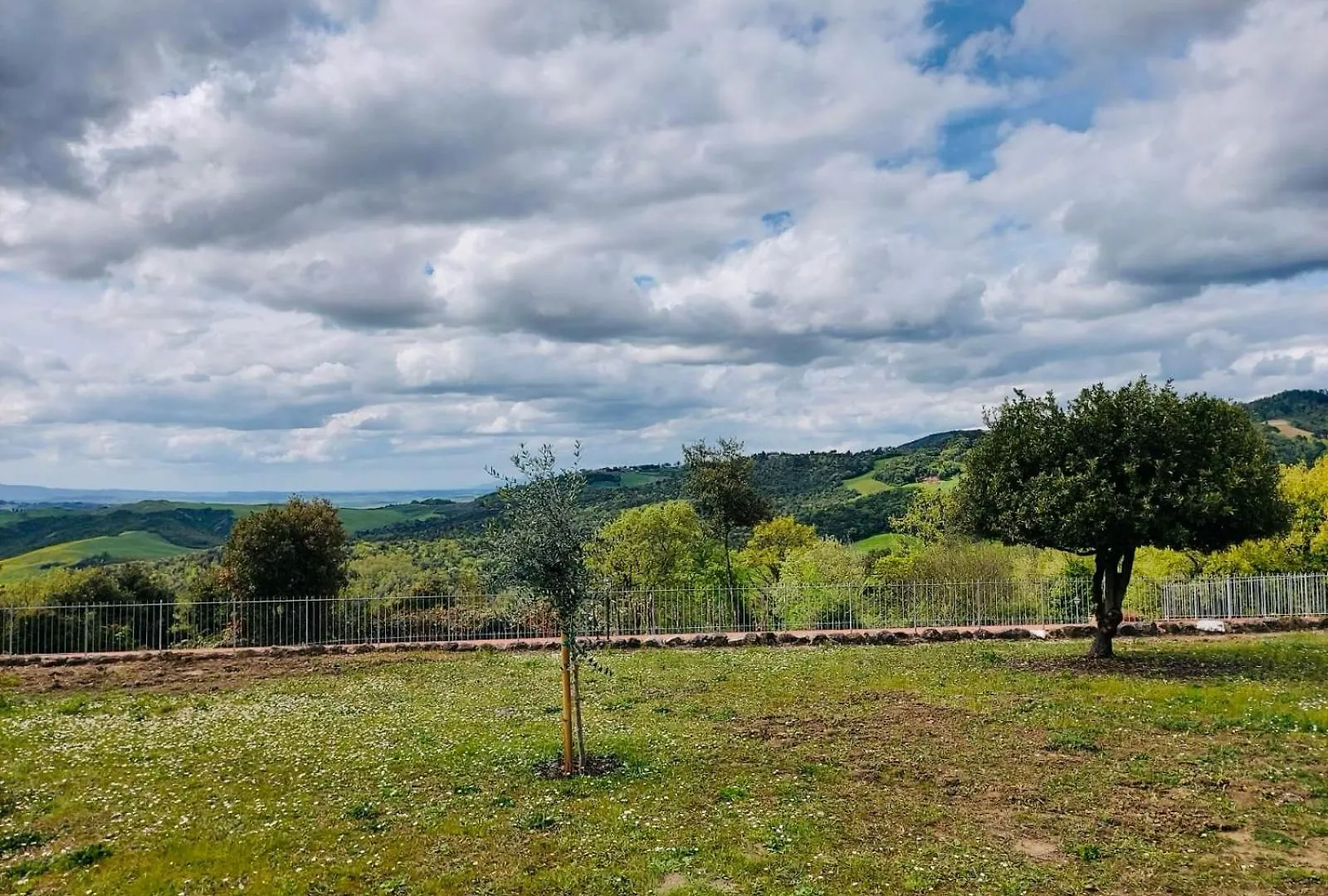 Residence La Colombaina Volterra 0*,